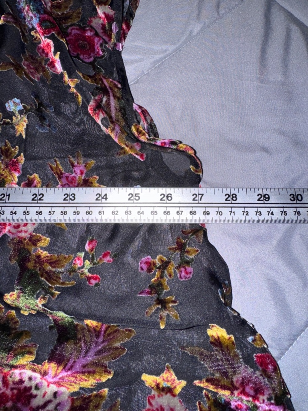 Show me your Mumu Sheer Floral Oversized Shirt Black With Multicolor Size medium - Picture 5 of 5